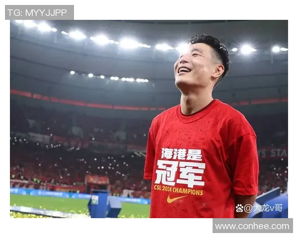 阿赫利与中国球队对决展现足球魅力与文化交流的精彩碰撞